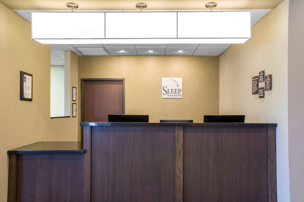 Sleep Inn & Suites West Des Moines Near Jordan Creek Экстерьер фото